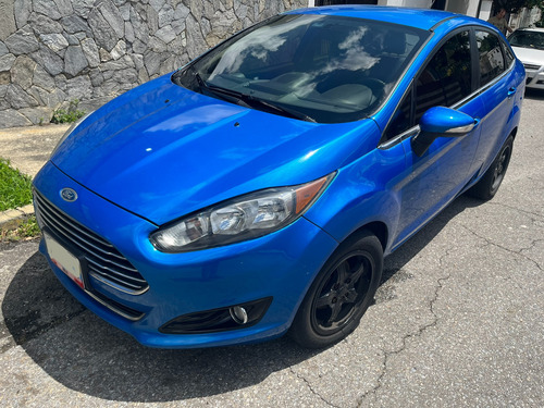 Ford Fiesta Titanium 2014