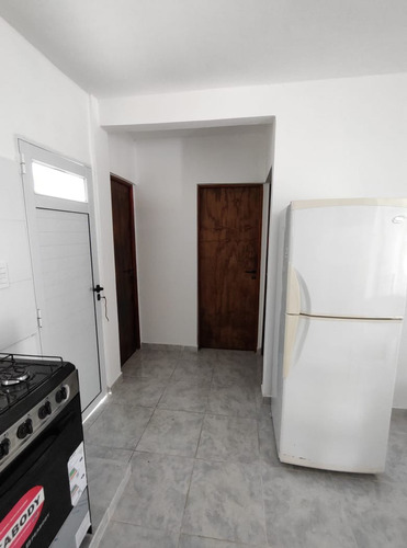 Departamento 3 Ambientes Con Patio Y Espacio Guarda-coche!