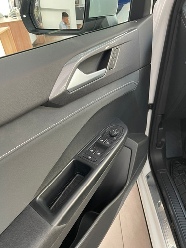 Imagen 14 de 15 de Volkswagen Vw Taos Highline 0km 2022 Nueva Comfortline 87yu8