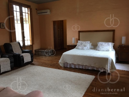 Imagen 23 de 30 de Punta Del Este, Barrio Privado, 700 M2 Construidos.- Ref: 54308