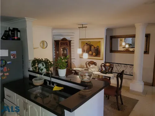 Apartamento Con Excelente Ubicacion