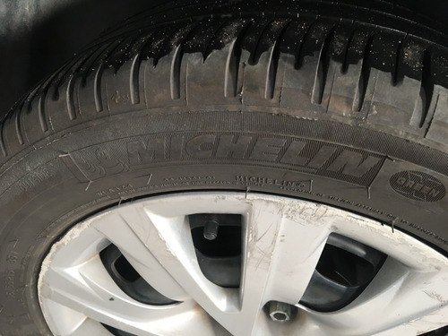 Volskwagen Suran Conforline