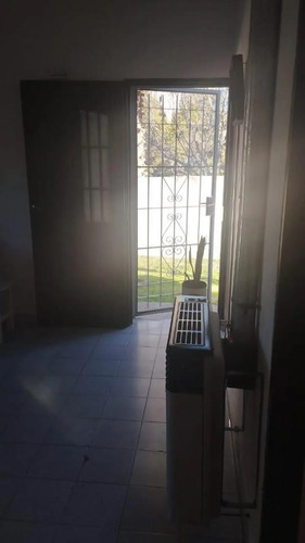 Venta Casa Villa Rumipal, 2 Dor, 1 Baño, Lavadero, Deposito. Calamuchita.