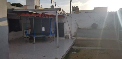 Casa A Ms De M.p. Cabrera 3 Dor 3 Baños Gje Quincho Mas Un Local