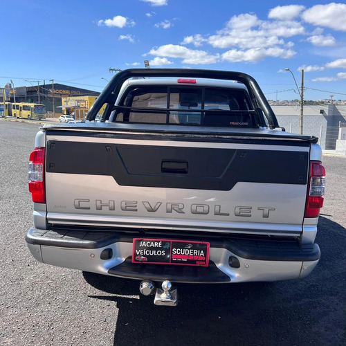 Chevrolet S-10 2.4 MPFI EXECUTIVE 4X2 CD 8V FLEX 4P MANUAL