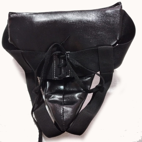 Imagen 2 de 2 de Protector Inguinal Ecocuero Ajustable