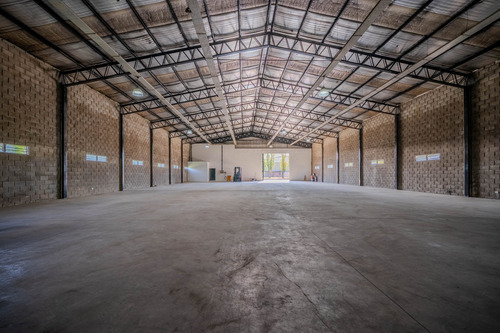 Depósito En Venta En General Rodríguez, G.b.a. Zona Oeste, Argentina