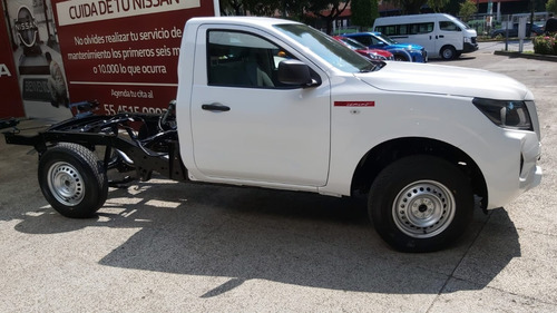 Imagen 8 de 9 de Nissan Np300 Chasis Cabina A/c Tm´22