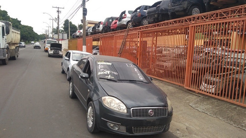 Imagem 1 de 12 de Sucata De Fiat Linea Linea 1.9 Peças Sedan 1.9 Sucata
