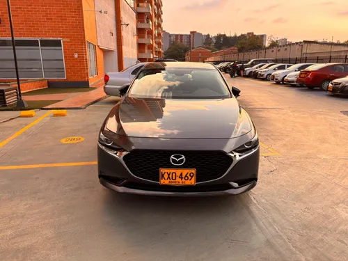 Mazda 3 2.0 Touring