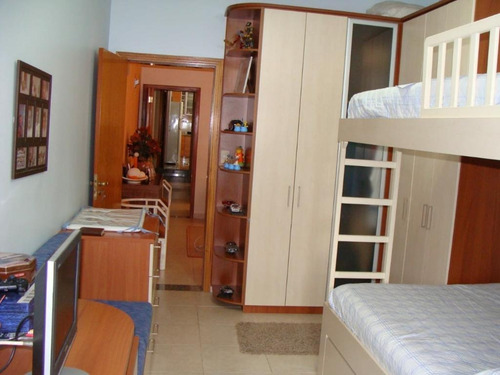 Sobrado Com 3 Dormitórios À Venda, 233 M² Por R$ 750.000 - Vila Cosmopolita - São Paulo/sp - So6489