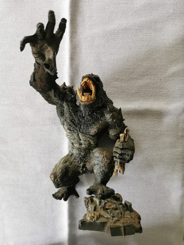 Conan The Warrior Vs Man-eating - Diorama - Mcfarlane Toys (Usado)