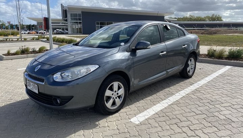 Renault Fluence Privilege 2.0 2014