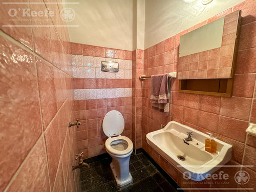 Casa En Venta - Bernal Centro