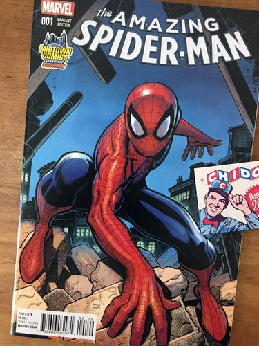 Comic - Amazing Spider-man #1 Arthur Adams Midtown Variant
