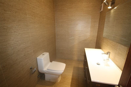 Imagen 13 de 24 de Oficina En Venta Frente Al Cerro San Cristóbal