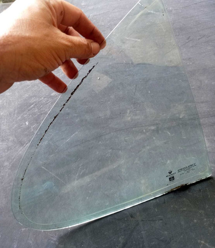 Vidrio Cuarte Trasero Derecho Renault Megane Classic (Usado)