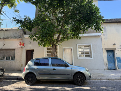 Se Saca Un Cero En Expensas Tipo Casita Pb Patio + Tza