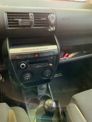 Volkswagen Cross Fox 1.6