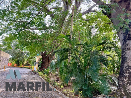 Terreno Campestre En Esquina En Venta En Colinas De La Joya El Chivato Colima