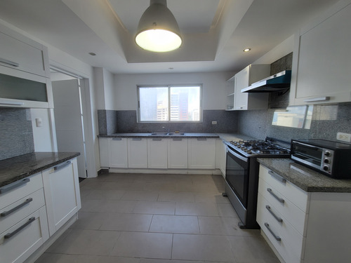 Foxpiantini.com - V161 | Apartamento En Venta En Piantini.