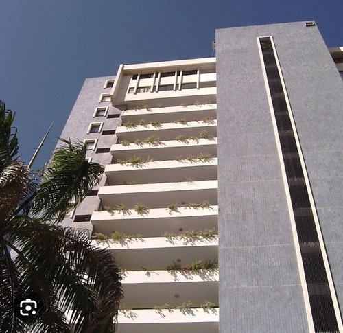 Alquilo Apartamento 45m2 1h/1b/1p Playa Grande 8575