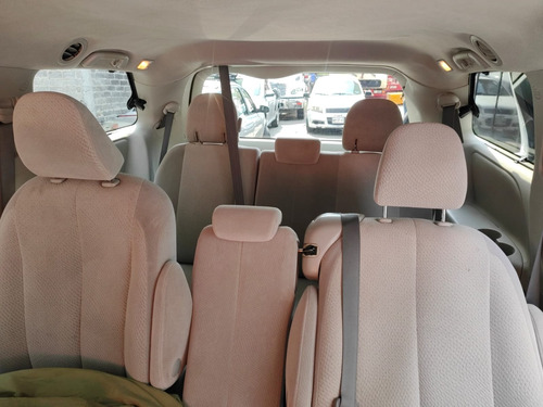 Toyota Sienna Xle At