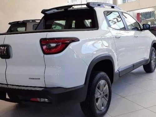 Fiat Toro 2021 1.8 16v Freedom Flex 4x2 Aut. 4p