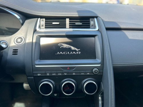 Jaguar E-Pace 2.0 16V P250 GASOLINA R-DYNAMIC SE AWD AUTOMÁTICO