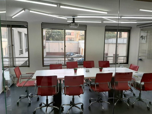 Imagen 1 de 23 de Oficina En Venta En Santiago
