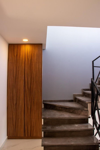 Lujosa Residencia Cerca Del Parque Loro