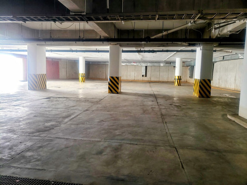 Fracc. Costa Azul Pisos Para Oficinas En Avenida Costera