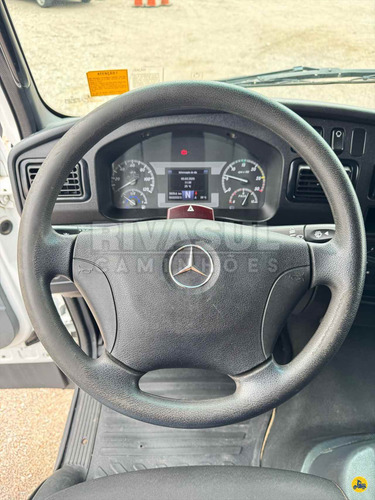 Mb Accelo 815 Ano 2022 3/4 No Chassi