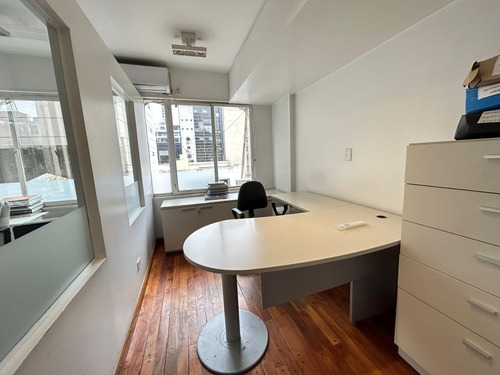 Venta Oficina 180m2 Microcentro