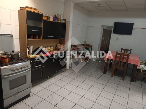 Venta Casa Providencia De 6 Dormitorio 5 Baños