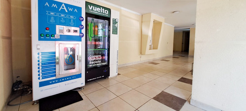 Dpto. En Venta De 3 Dormitorios, 1 Baño, Independencia.