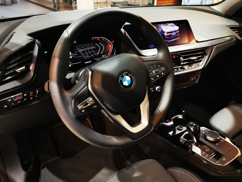 Bmw 118i Sport Line