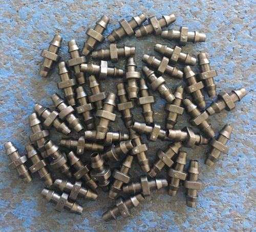 União Microtubo 4mm - 50 Unidades - Irrigação - Gotejamento