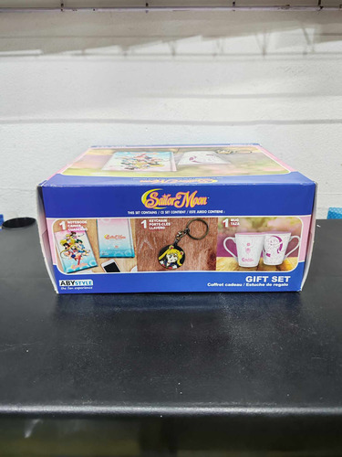 Set Regalo Sailor Moon 3 Piezas Llavero, Taza Y Libreta