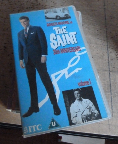 Videocassettes El Santo Con Roger Moore (Usado)