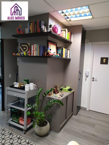 Imagem 2 de 6 de Sala Comercial A Venda Em Pinheiros - Bem Localizada E Preço Reduzido - 24