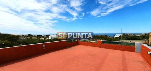 Imagen 14 de 24 de Casa En Venta De 4 Dormitorios A Metros Del Mar