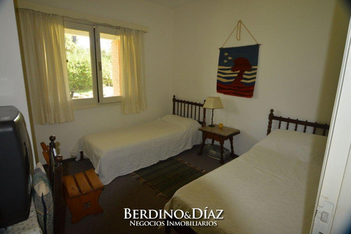 Espectacular Casa En Venta Ideal Para Vivir Todo El Año Con Una Ubicacion Inmejorable A Solo Cuadras De Playa Mansa- Ref: 112