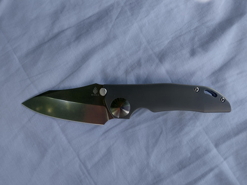 Navaja Kizer Gpb1 - Única, Discontinuada - Gris