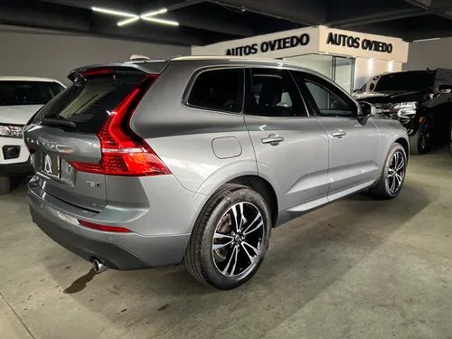 Volvo XC60 2.0 T5 Awd Momentum BLINDADA II