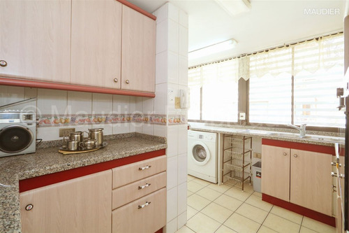 Departamento En Venta De 3 Dorm. En Las Condes