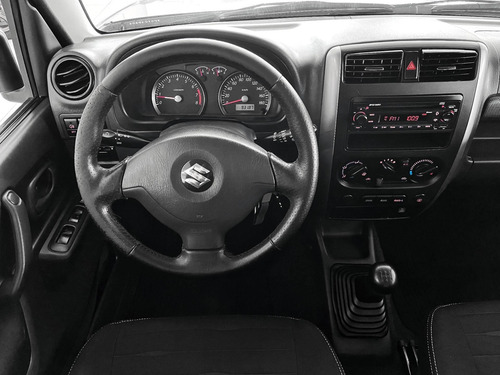Imagem 6 de 9 de Suzuki Jimny 1.3 4all
