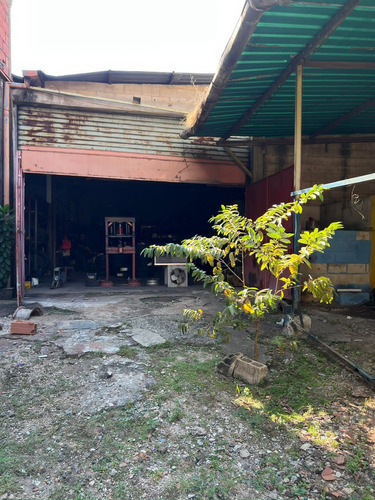 Vendo Local Comercial Av Las Ferias Valencia Jrico