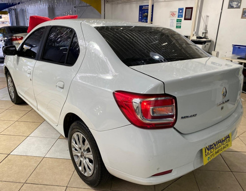 Imagem 6 de 15 de Renault Logan 2015 1.0 Flex Expression 16v Branco