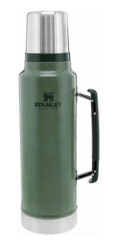Imagen 1 de 5 de Termo Stanley Classic Legendary Bottle 1.5 QT de acero inoxidable hammertone green